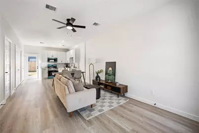 7217 & 7219 Sandra Street #A-D, Houston, TX 77028 - Photo 6