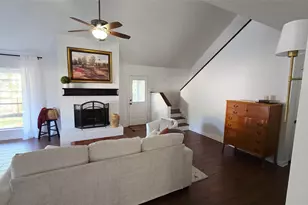 3004 Glen Ct, Huntsville, TX 77340 - Photo 4