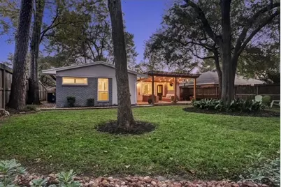 6022 Woodbrook Lane, Houston, TX 77008 - Photo 16