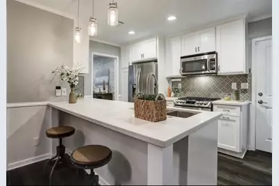 6022 Woodbrook Lane, Houston, TX 77008 - Photo 6