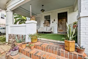 4009 Roseland St, Houston, TX 77006 - Photo 2