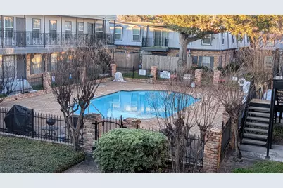 3131 Southwest Freeway #C40, Houston, TX 77098 - Photo 1