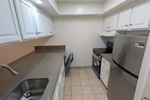 3131 Southwest Fwy, Houston, TX 77098 - Photo 6