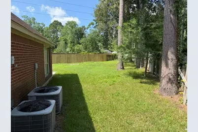 1702 Whispering Forest Drive, Houston, TX 77339 - Photo 26