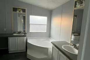 12070 Clark Ln, Conroe, TX 77385 - Photo 20