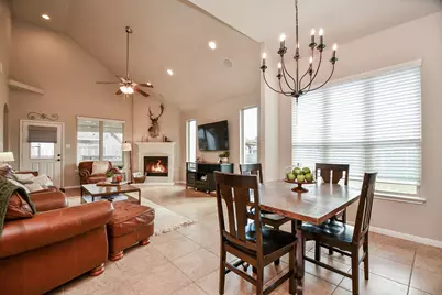 4206 Fenetre Forest Street, Katy, TX 77493 - Photo 10