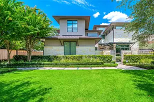 5642 Cedar Creek Dr, Houston, TX 77056 - Photo 2