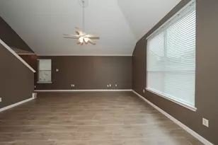 16351 San Dario Dr, Houston, TX 77083 - Photo 12