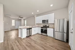 22011 Grand Majestic Dr, Houston, TX 77073 - Photo 6