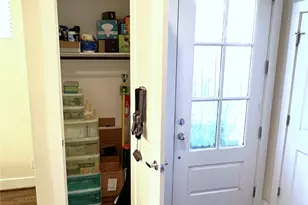 5731 Larkin St, Houston, TX 77007 - Photo 12