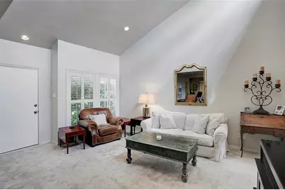 1611 Potomac Drive, Houston, TX 77057 - Photo 2