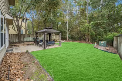 14 N Flickering Sun Circle, The Woodlands, TX 77382 - Photo 28
