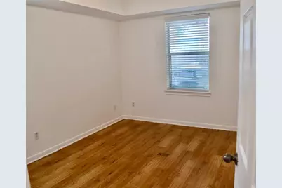 2302 Colorado Street #D, Houston, TX 77007 - Photo 6