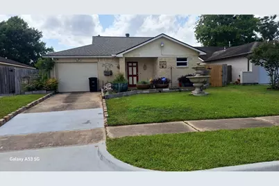 10710 Parkland Woods Dr Drive, Sugar Land, TX 77498 - Photo 2