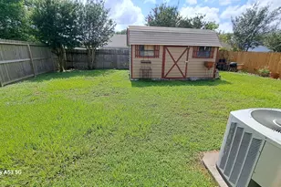 10710 Parkland Woods Dr Dr, Sugar Land, TX 77498 - Photo 8