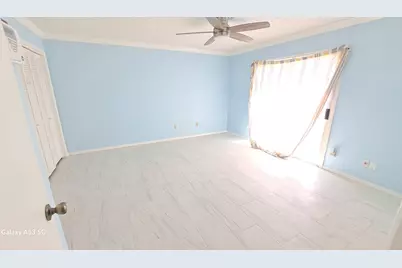 10710 Parkland Woods Dr Drive, Sugar Land, TX 77498 - Photo 6