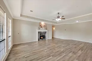 2225 Palm Bay Cir, Seabrook, TX 77586 - Photo 12