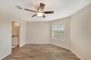 2225 Palm Bay Cir, Seabrook, TX 77586 - Photo 32