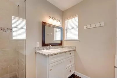 12010 Mulholland Drive, Meadows Place, TX 77477 - Photo 18