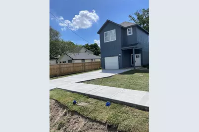 8129 Hoffman Street, Houston, TX 77016 - Photo 1