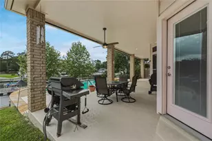 12516 Lake Vista Dr, Willis, TX 77318 - Photo 32