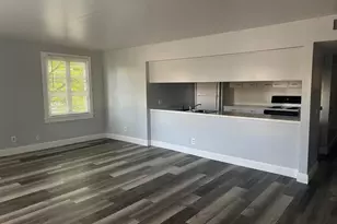 800 Travis St, Columbus, TX 78934 - Photo 1