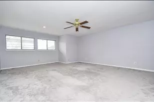 11747 Riverview Dr, Houston, TX 77077 - Photo 44