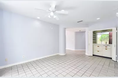 11747 Riverview Dr, Houston, TX 77077 - Photo 24