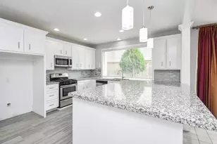 11747 Riverview Dr, Houston, TX 77077 - Photo 18