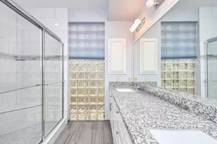 11747 Riverview Dr, Houston, TX 77077 - Photo 32