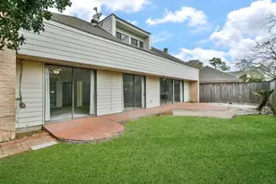 11747 Riverview Dr, Houston, TX 77077 - Photo 48