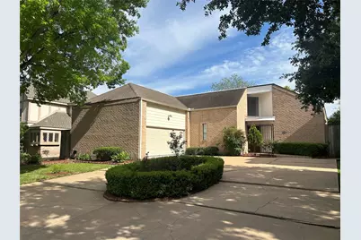 11747 Riverview Dr, Houston, TX 77077 - Photo 1