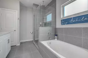 320 Carlos Leal Dr, Dayton, TX 77535 - Photo 20