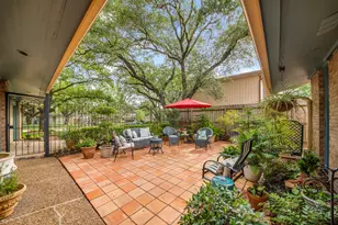 5327 Valkeith Dr, Houston, TX 77096 - Photo 24