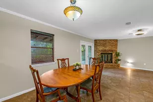 1728 Dolphin Dr, Seabrook, TX 77586 - Photo 6