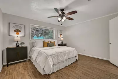 705 Quaker Drive, Friendswood, TX 77546 - Photo 16