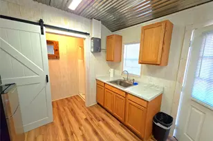 290 Casablanca Dr, Point Blank, TX 77364 - Photo 6