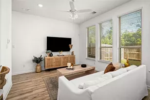 575 Dry Fork Ln, Conroe, TX 77304 - Photo 10