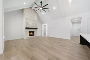 630 County Rd 4023, Dayton, TX 77535 - Photo 14