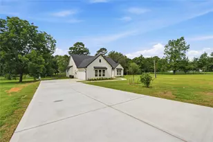 630 County Rd 4023, Dayton, TX 77535 - Photo 2