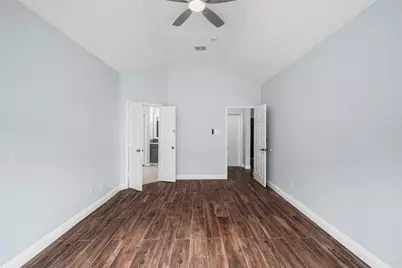 2623 Pine Shadows Drive, Sugar Land, TX 77479 - Photo 14
