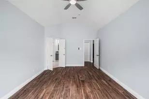 2623 Pine Shadows Dr, Sugar Land, TX 77479 - Photo 14