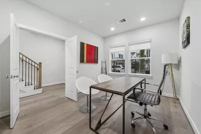 6338 Paddington Bend Drive, Houston, TX 77008 - Photo 22