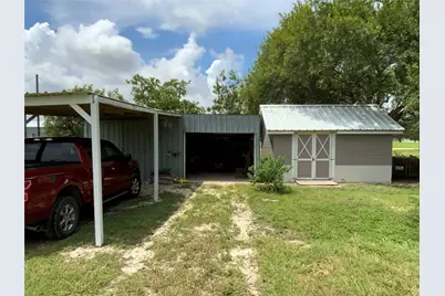 160 Tupelo S, Palacios, TX 77465 - Photo 14