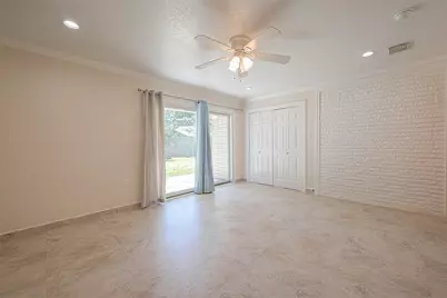 3019 Stoney Brook Drive, Houston, TX 77063 - Photo 30