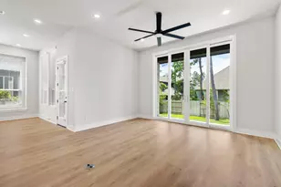 415 N Hillary Step Pl, Montgomery, TX 77316 - Photo 12