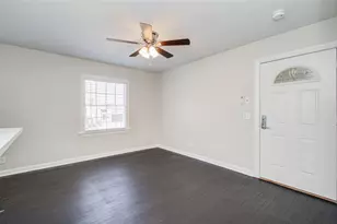 710 Hemphill St, Houston, TX 77007 - Photo 2