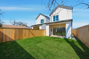 208 A 31st St, Houston, TX 77018 - Photo 2
