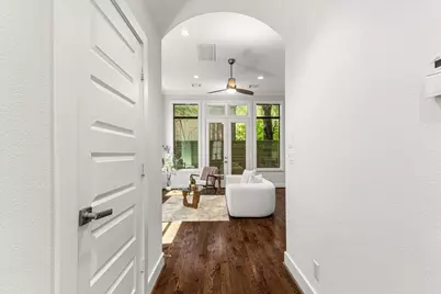 11012 Avenu Malkenu Avenue, Houston, TX 77043 - Photo 1