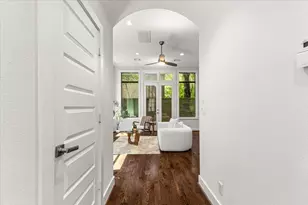 11012 Ave Malkenu Ave, Houston, TX 77043 - Photo 1